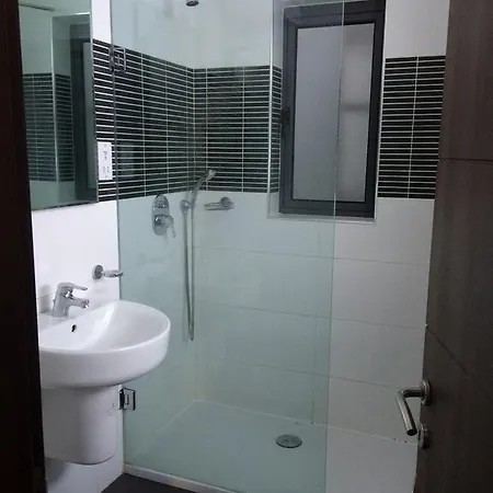Paceville Montecarlo * San Giuliano