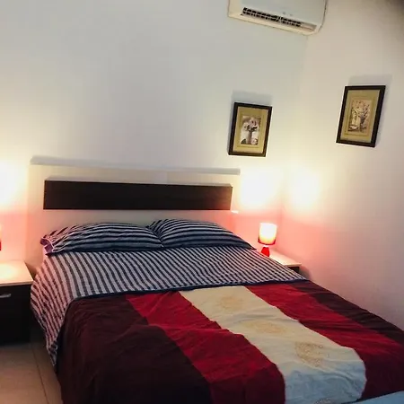 Paceville Montecarlo Apartament St. Julian's